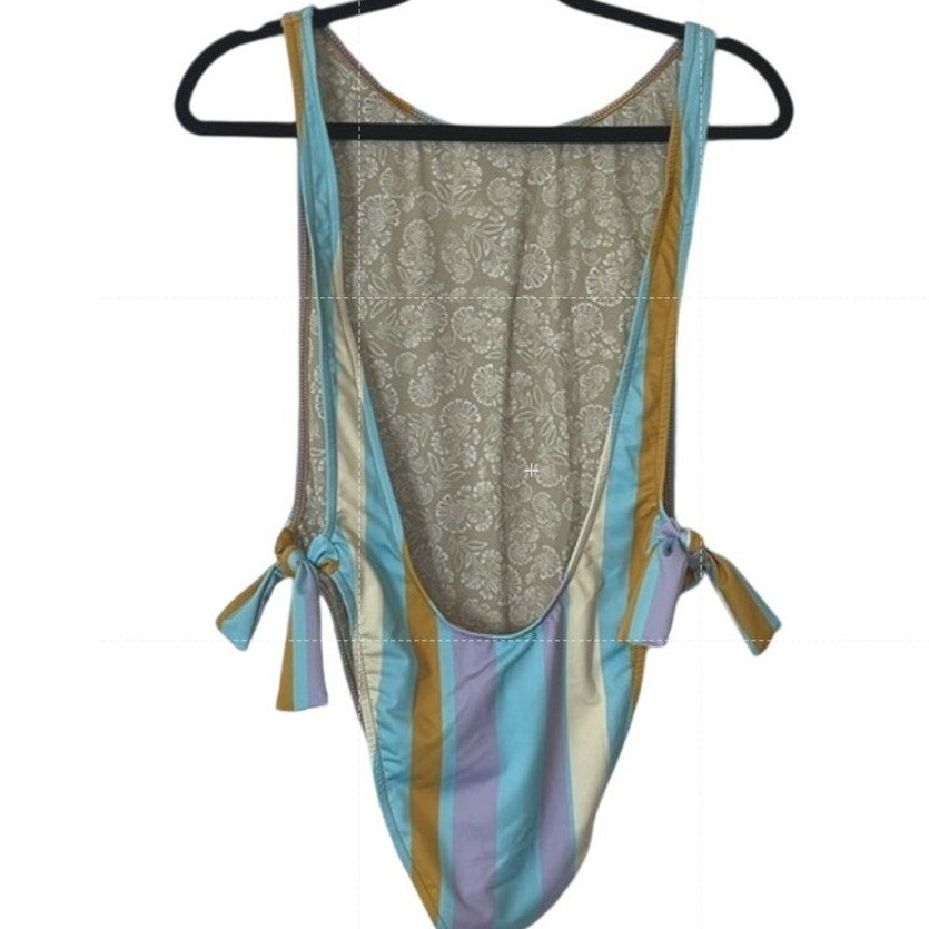 New Free People free-est The Pamela Striped One-Piece Swimsuit $178 SMALL Blu