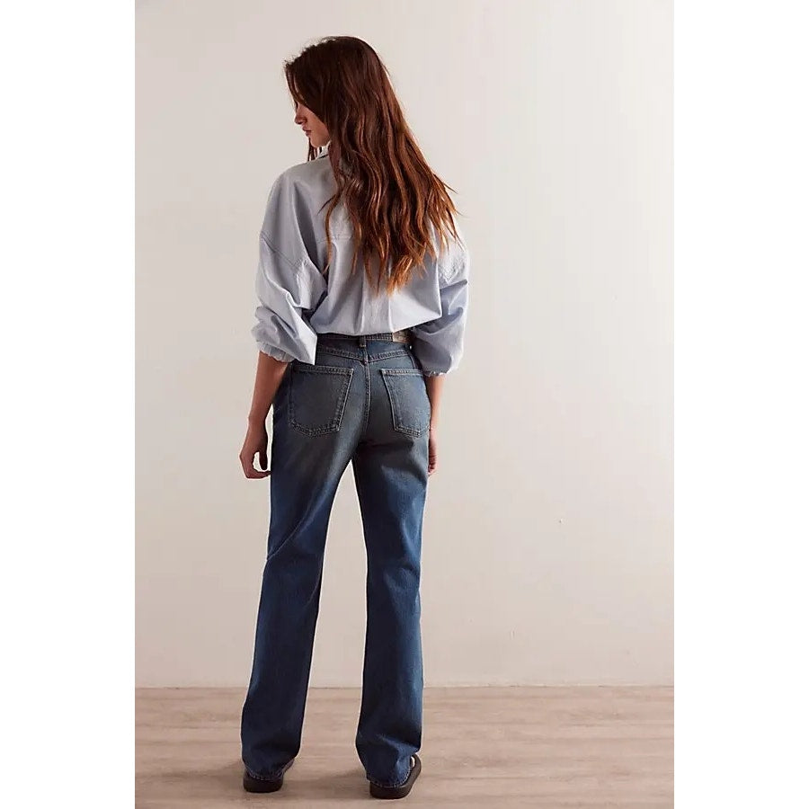 New FREE PEOPLE We The Free Xena Slim Straight Jeans $98 SIZE 28 Curve Ball