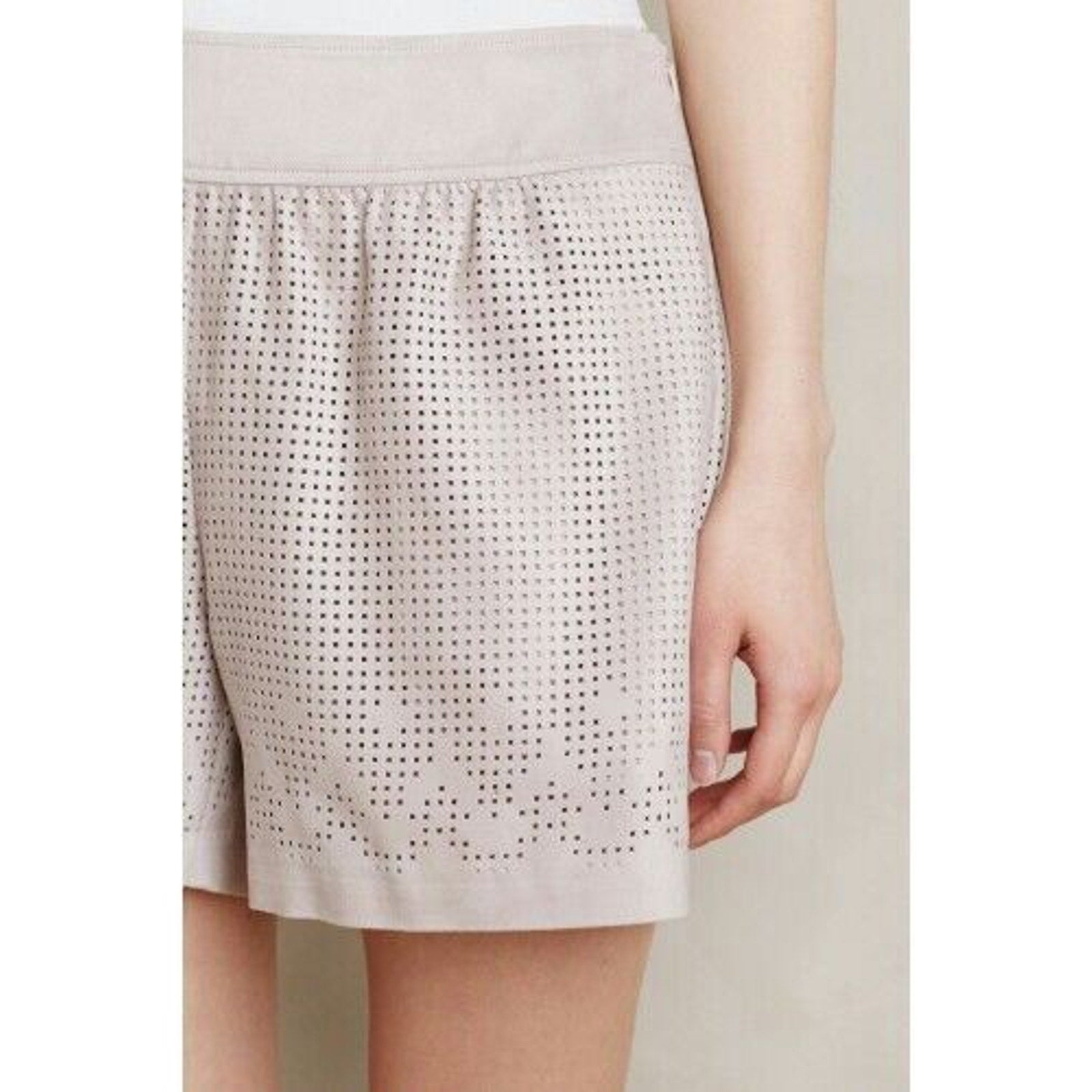 New Anthropologie Vegan Suede Cutwork Shorts by Elevenses Retail $118 Size 6
