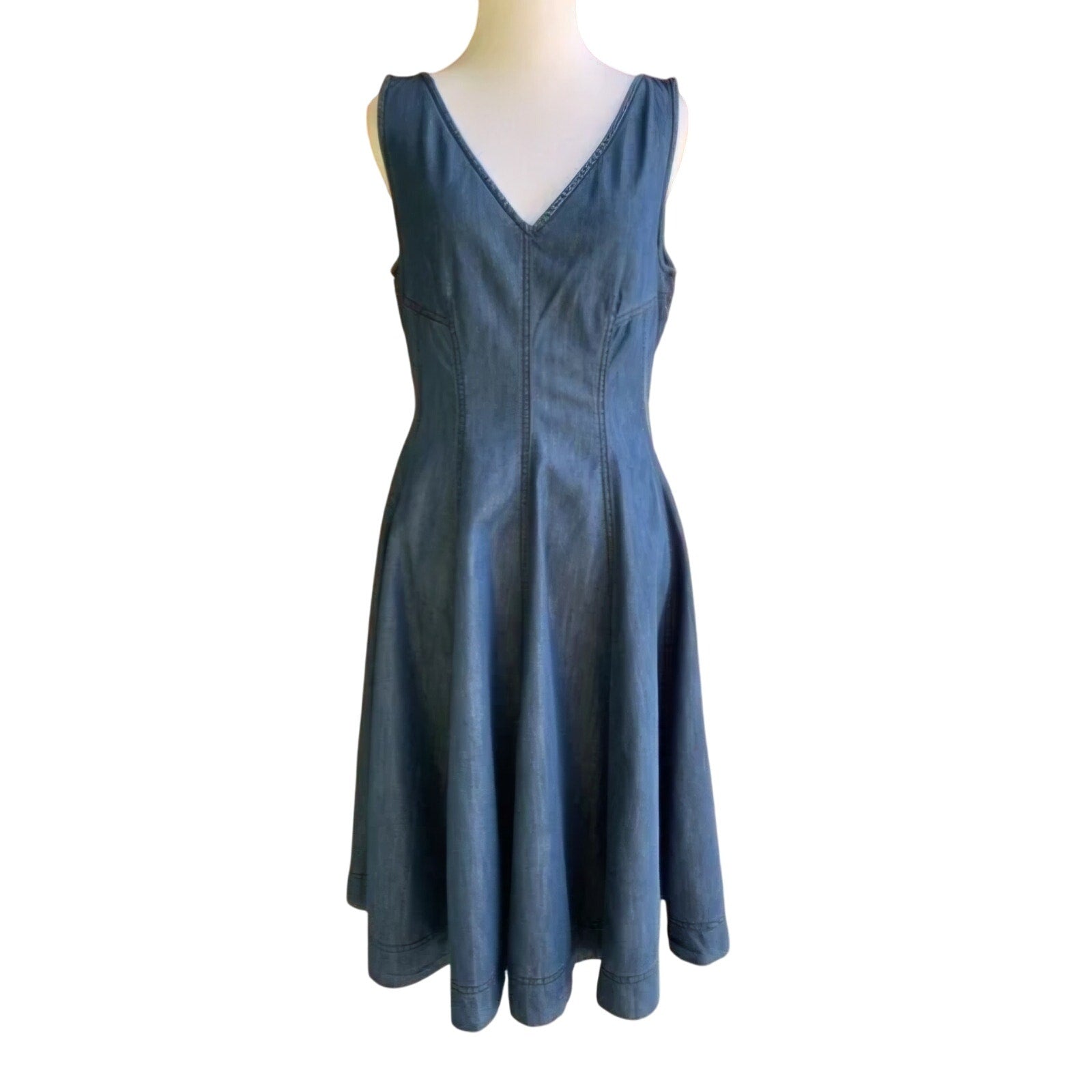 New Anthropologie HOLDING HORSES Seamed Denim Dress $148 SIZE 6 Blue KNEE LENGTH