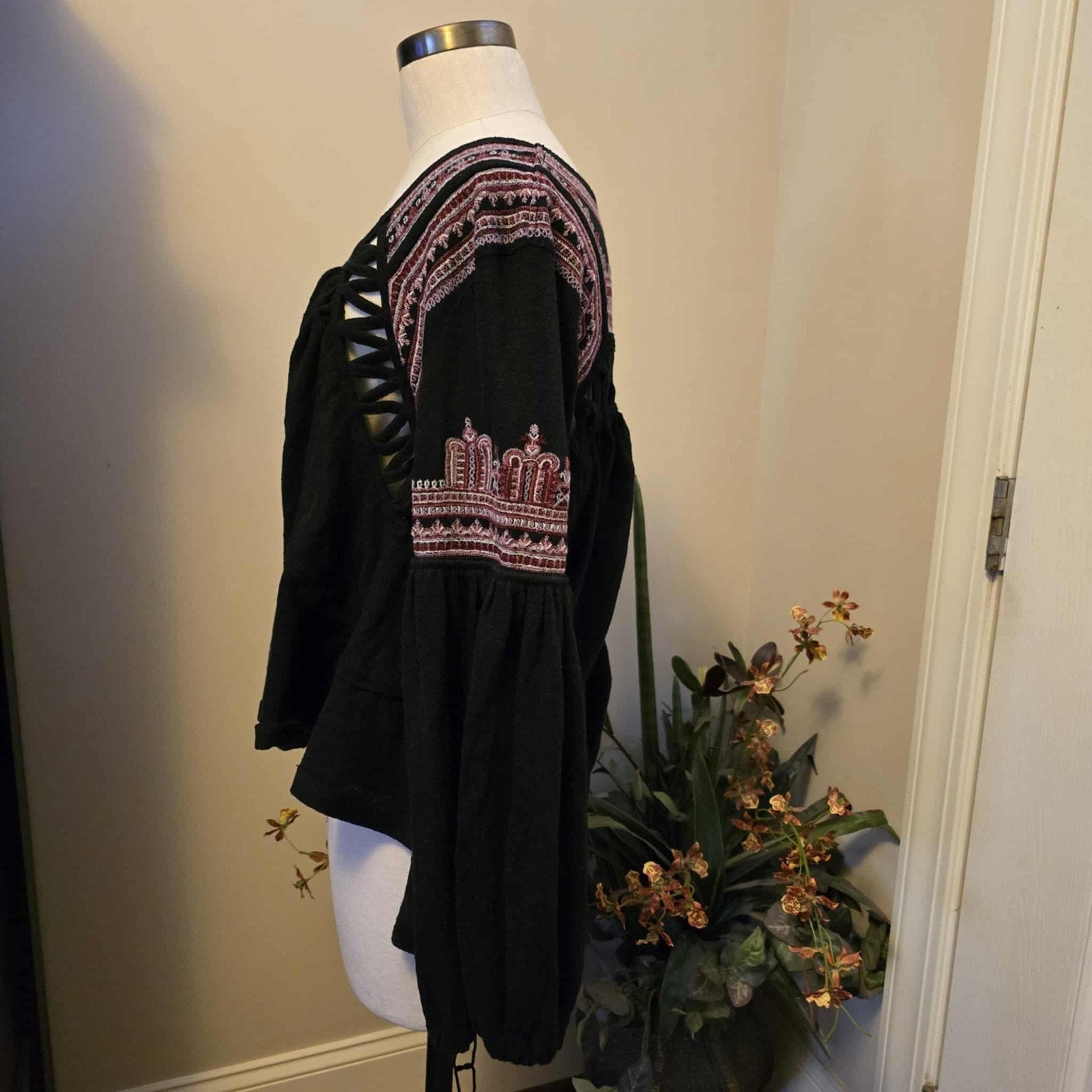 New Free People Snow Kisses Embroidered Long Sleeve Blouse $128 Small Black Boho