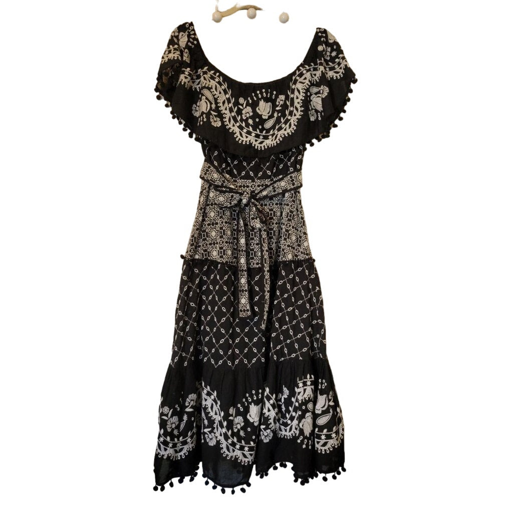 New Anthropologie Marisol Off the Shoulder Embroidered Midi Dress $230 B&W Sz 4