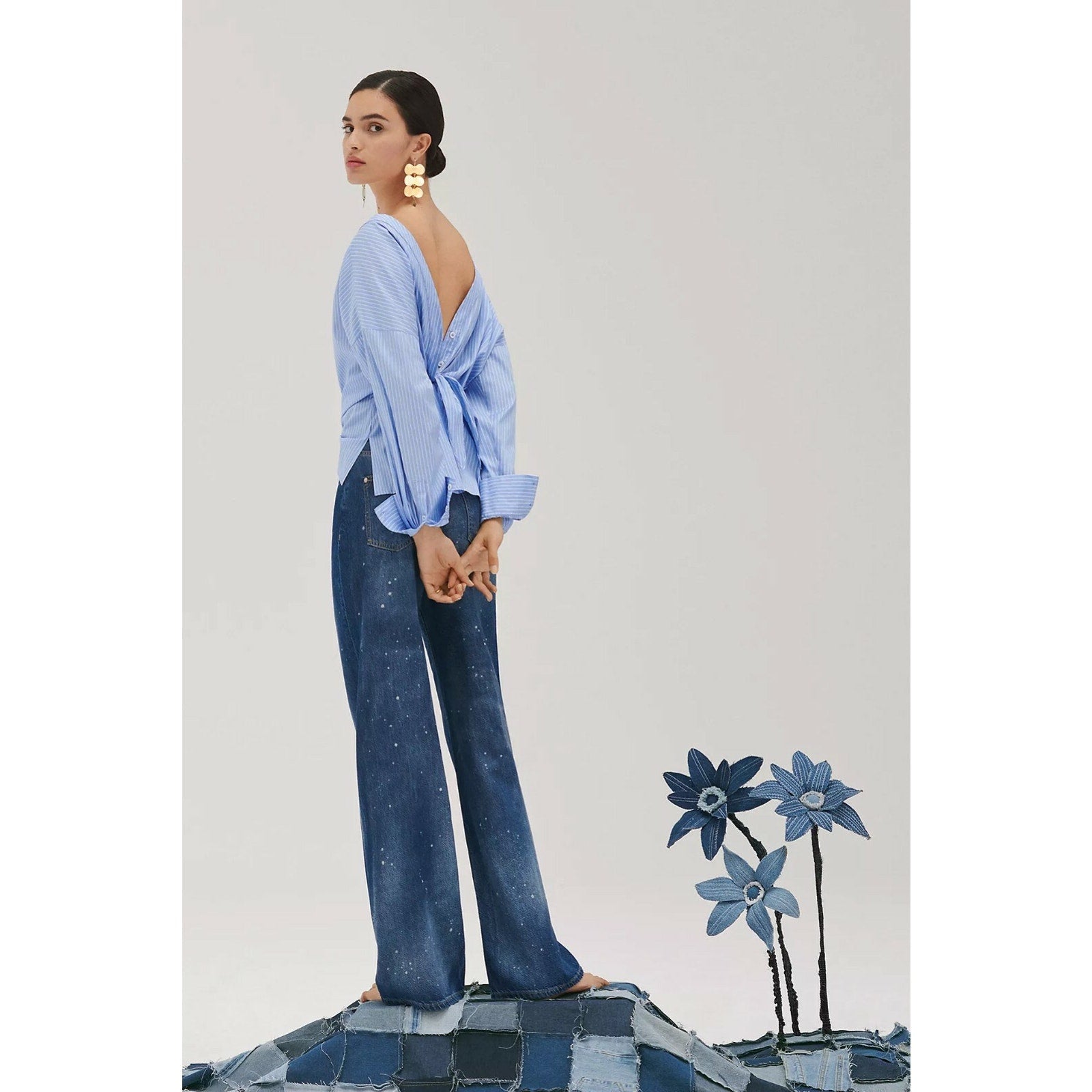 New Anthropologie Button-Back Blouse By Harshman $130 Size Medium Blue Striped