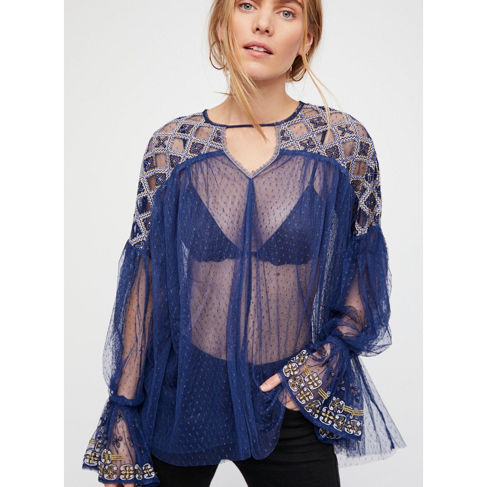 NEW Free People Women's $148 Blue Joyride Long-Sleeve Top Sz M Embroidered Boho