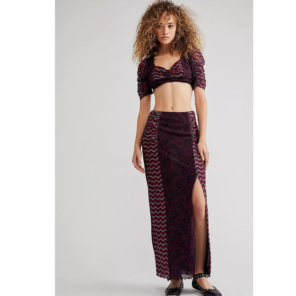 New FREE PEOPLE Anna Sui Sunburst And Tulips Set  $689 MEDIUM Red Motif RUNWAY