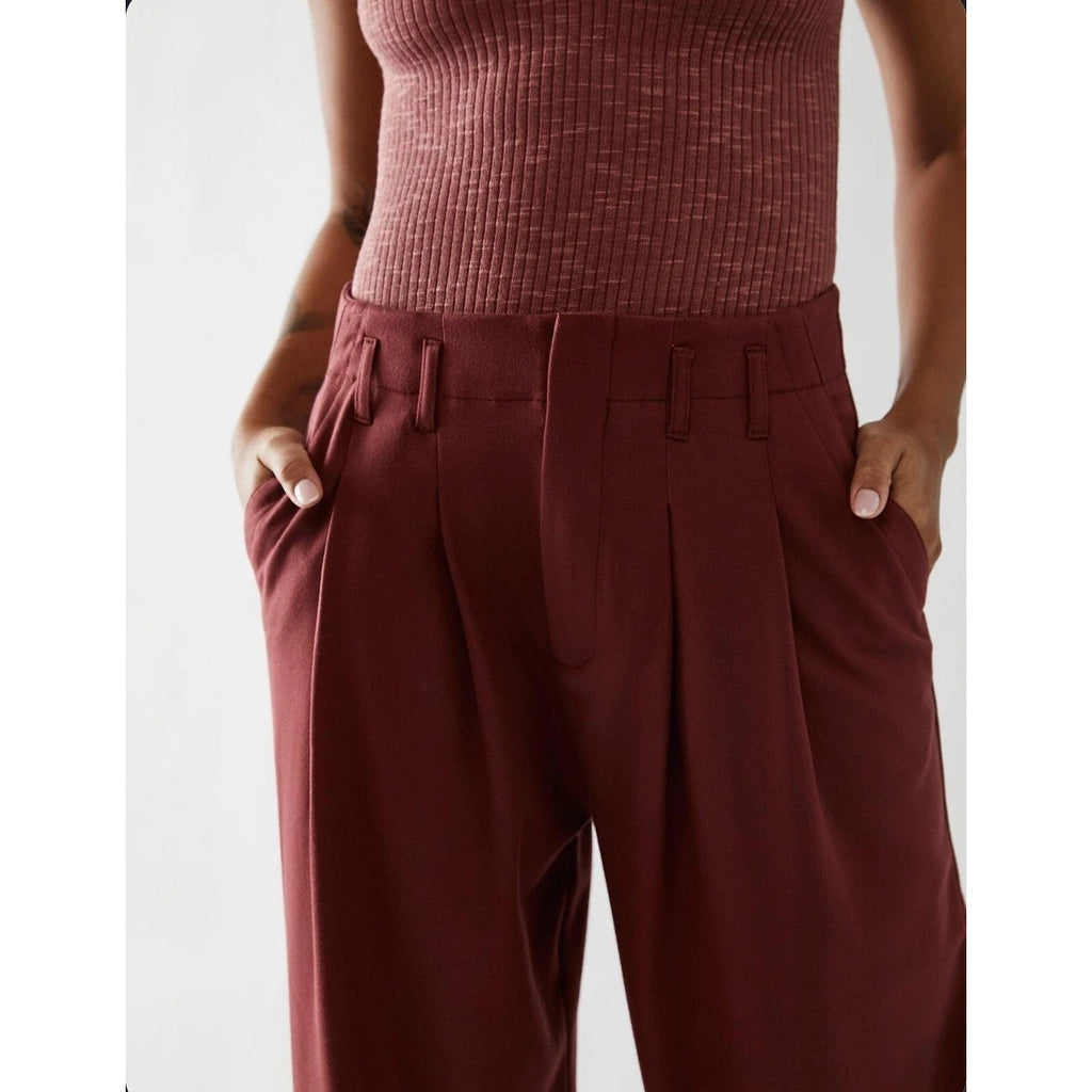 New FREE PEOPLE Calla Tailored Mid-Rise Trousers $108 SIZE 4 Garnet Straight