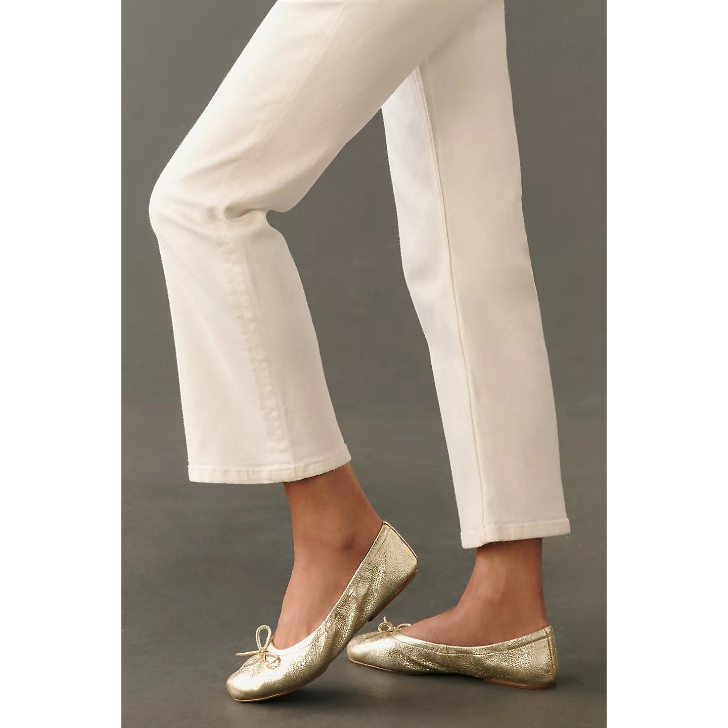 New ANTHROPOLOGIE The Yaya Mid-Rise Crop Flare Jeans by Pilcro $148 WHITE 23T