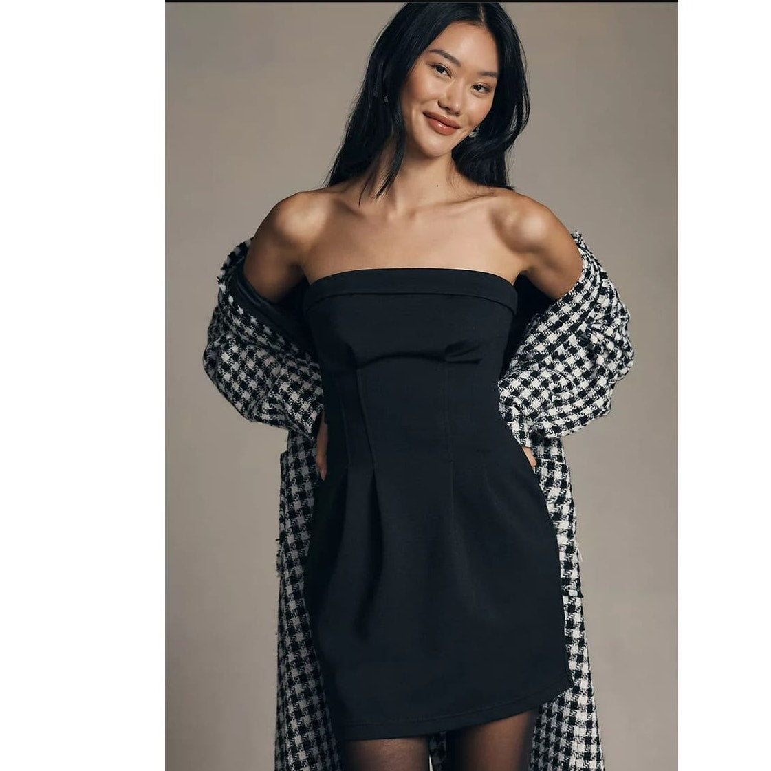 New By Anthropologie Strapless Structured Mini Dress $178 SIZE 10 Black LBD