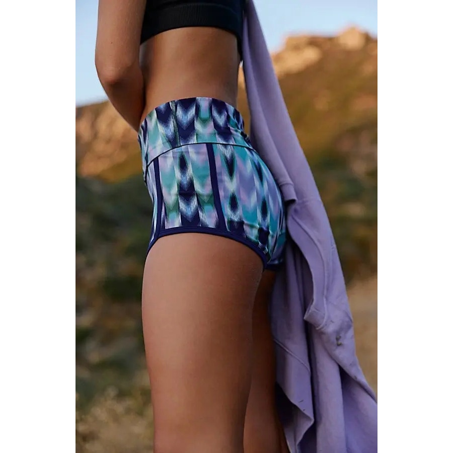 FREE PEOPLE MOVEMENT Island Time Printed Shorts SMALL Amethyst Chevron Free People