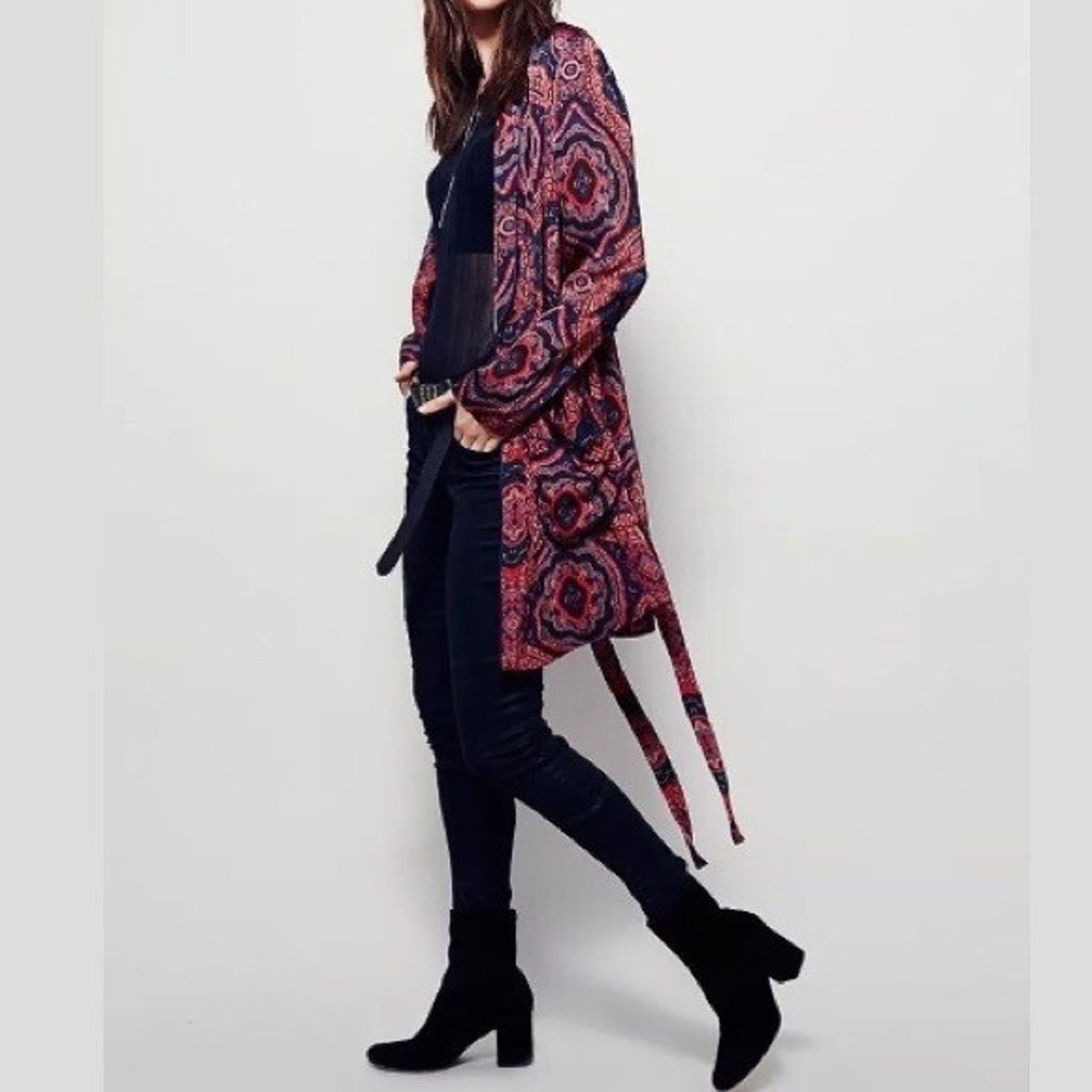 New Free People $168 Sensual Paisley Duster Jacket Robe Size Large Wine Bordo