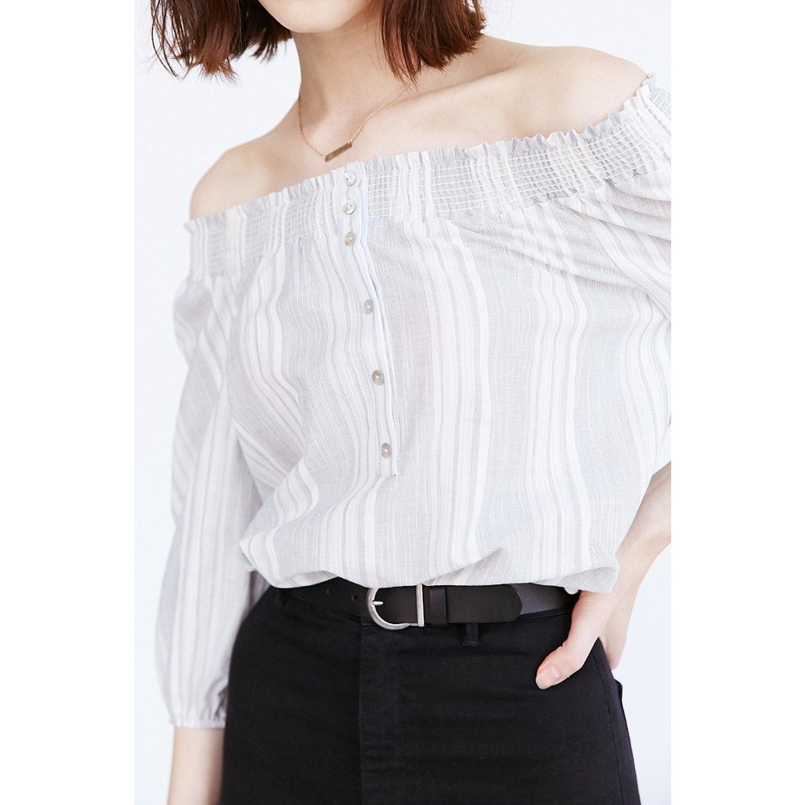 NEW Urban Outfitters by BDG Gray Smocked Off-the-shoulder Blouse Size Small