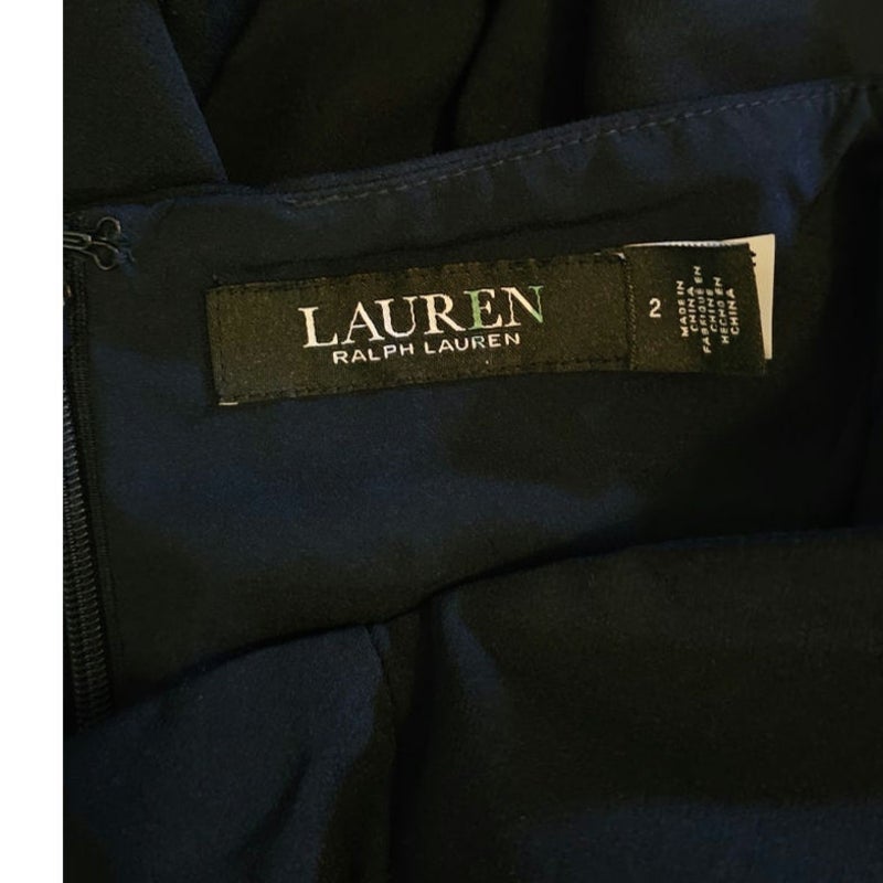 LAUREN Ralph Lauren size 2 label on navy crepe off-shoulder gown