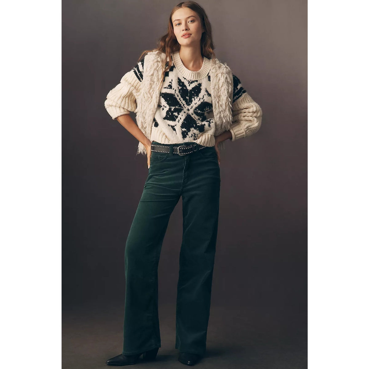 Green high-rise wide-leg jeans with button and zip fly