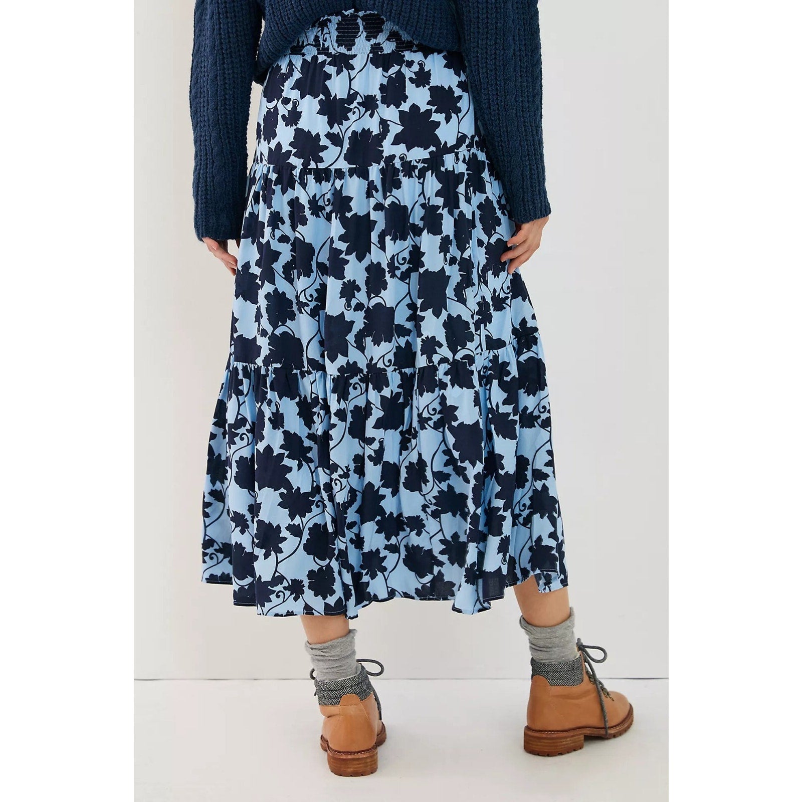 NEW Anthropologie Lenora Tiered Maxi Skirt Size 6 Blue
