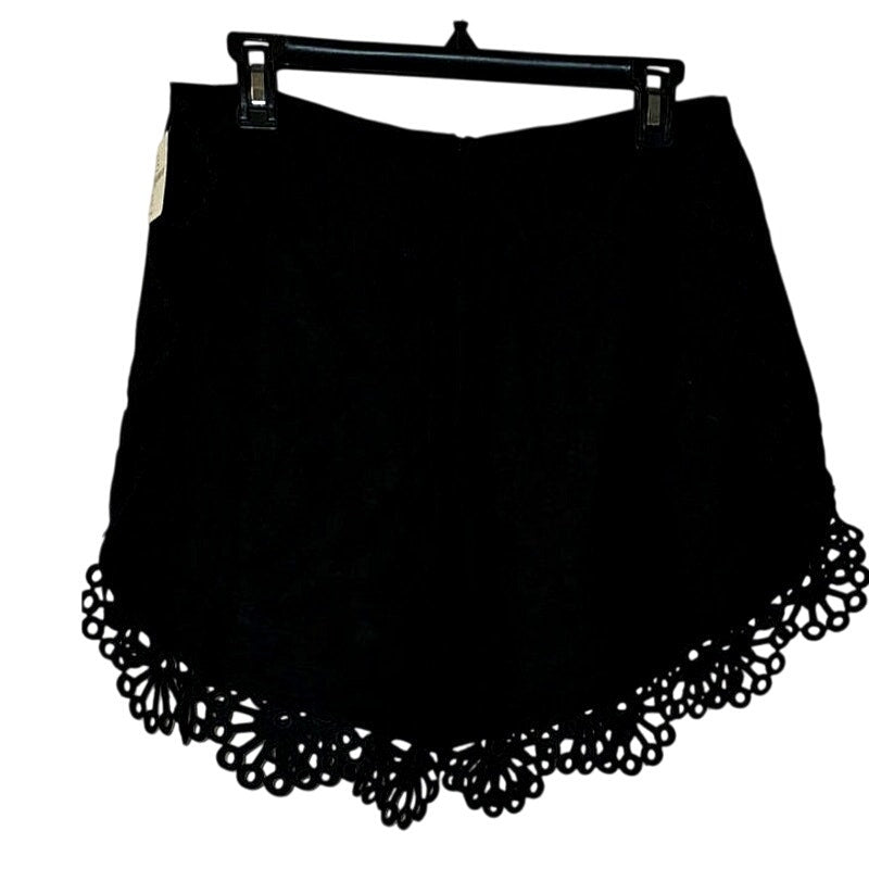 New FREE PEOPLE Lover Linen Shorts SCALLOPED LACE TRIM $295 SIZE US 8 Black