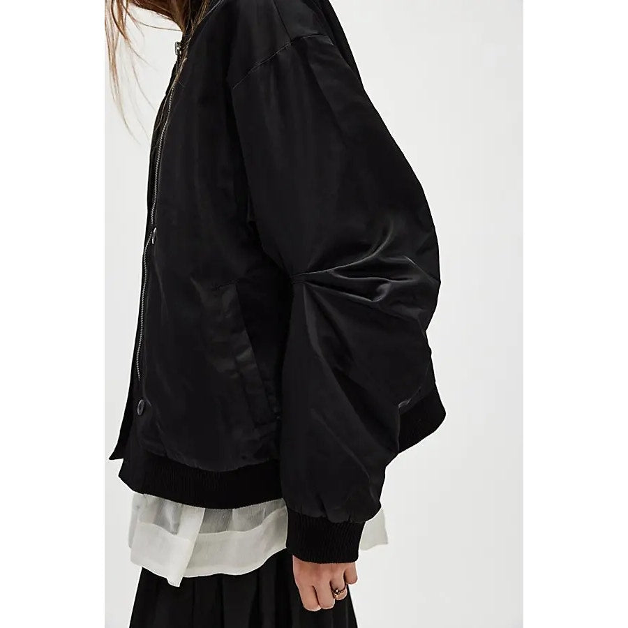 New FREE PEOPLE Keep Sake Bomber Jacket $398 LARGE Black Relaxed Oversized