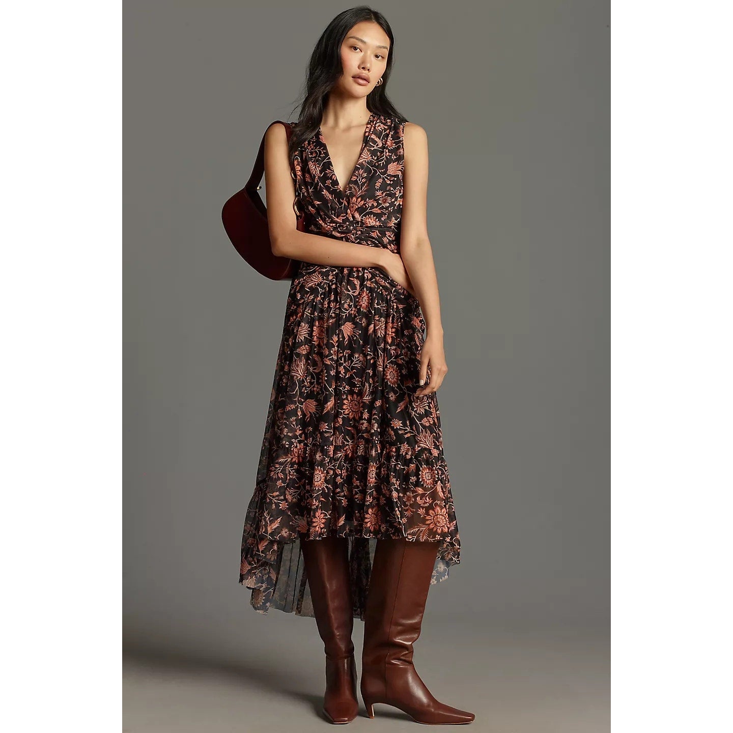 New ANTHROPOLOGIE 4SI3NNA V-Neck Sleeveless Midi Dress $148 SMALL Floral Black