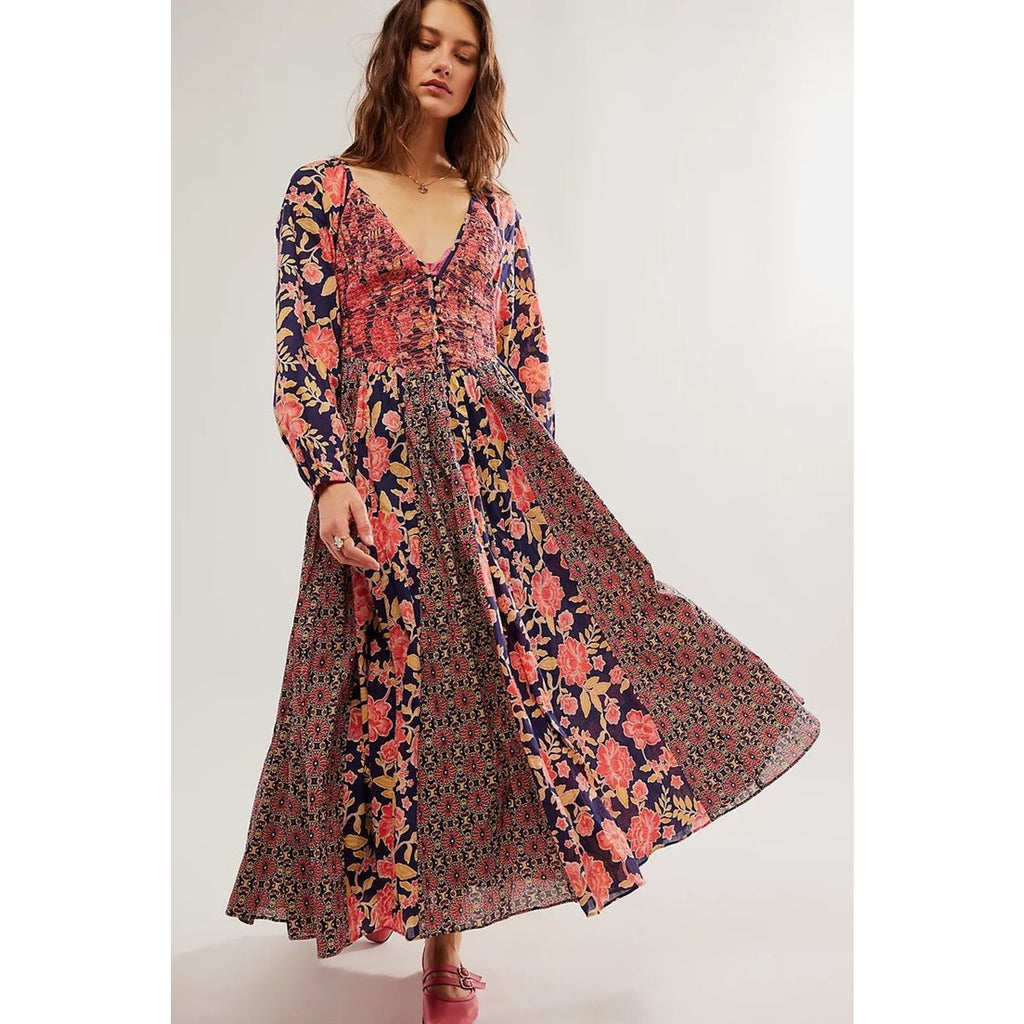 New Free People A New Way Floral Maxi Dress $168 SMALL Navy Combo Smocked