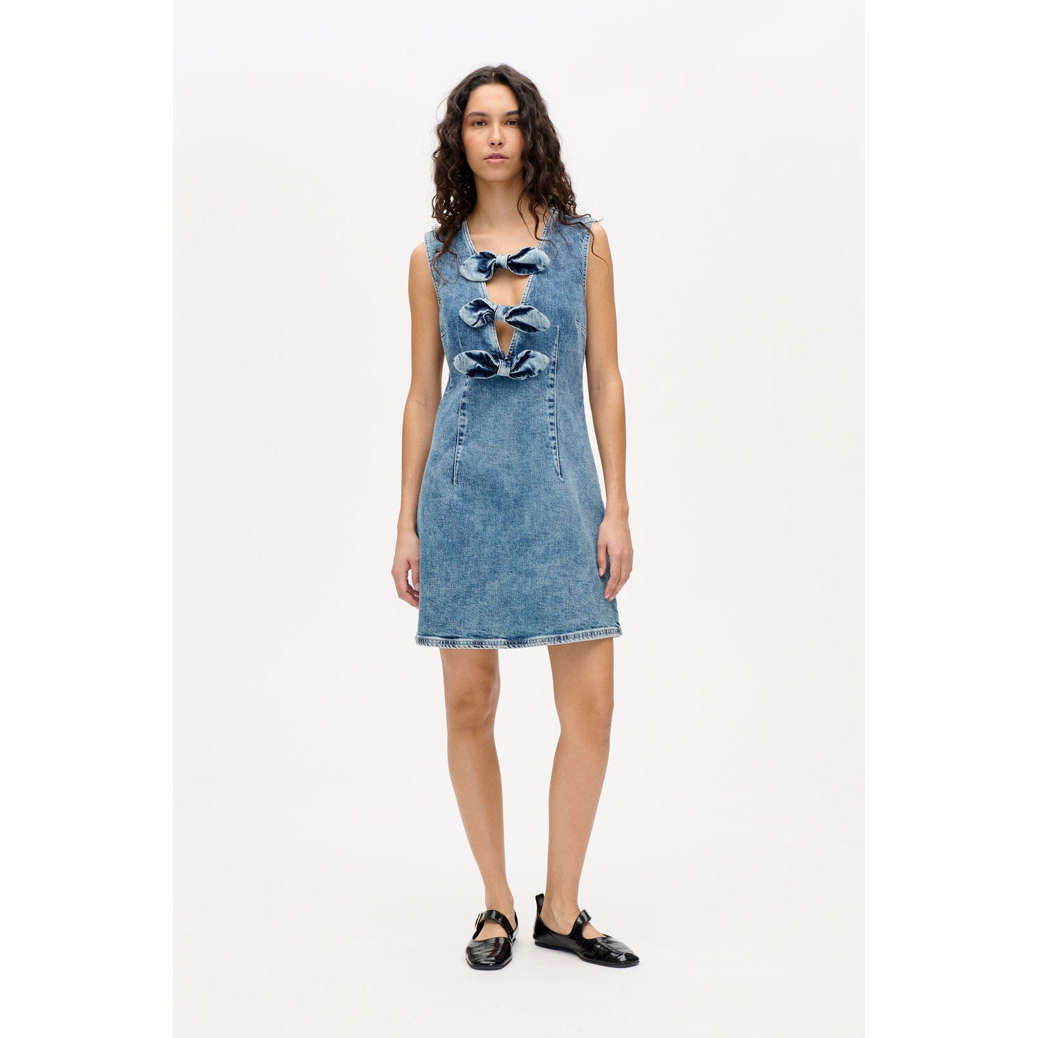 New ANTHROPOLOGIE Baum und Pferdgarten Ajki Bow Denim Mini Dress $249 SIZE 8
