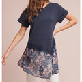 Anthropologie KRIS LACE TUNIC TOP by AKEMI + KIN White Floral Applique XS