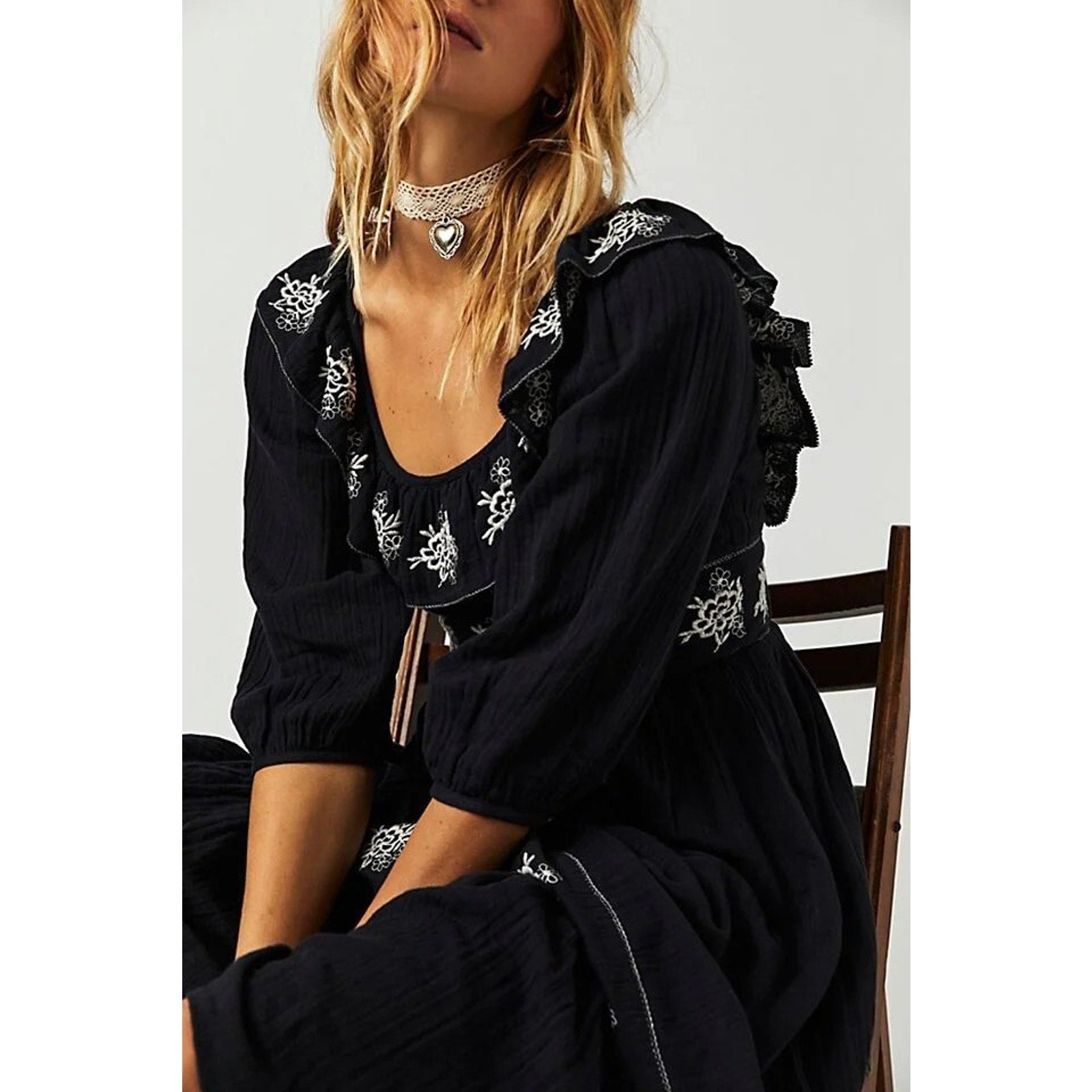 New Free People Lovers Lane Maxi Dress Ruffle Embroidery Floral Smocked Black XS