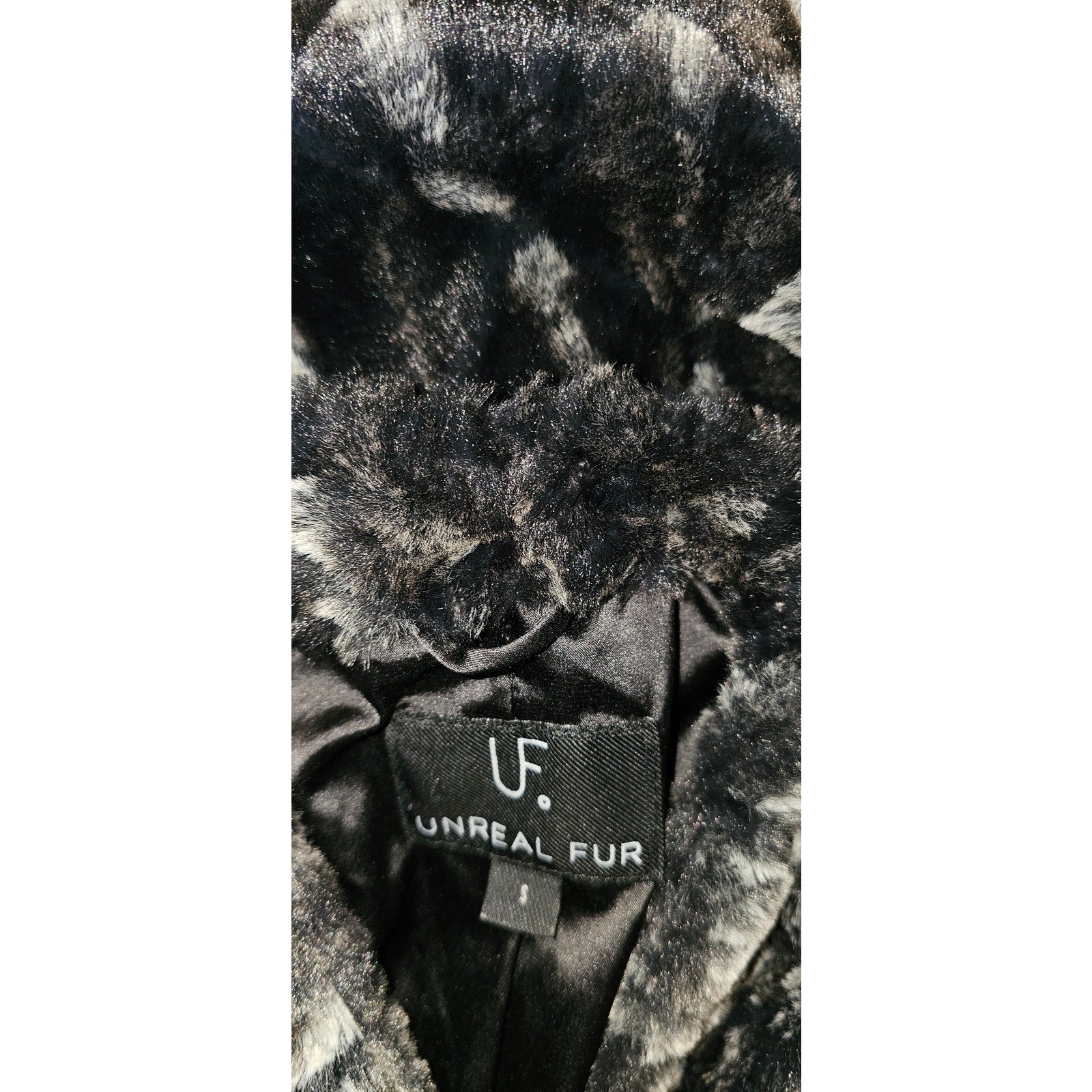 New Anthropologie Unreal Fur Faux Fur Coat SMALL Black & Gray COLLARLESS