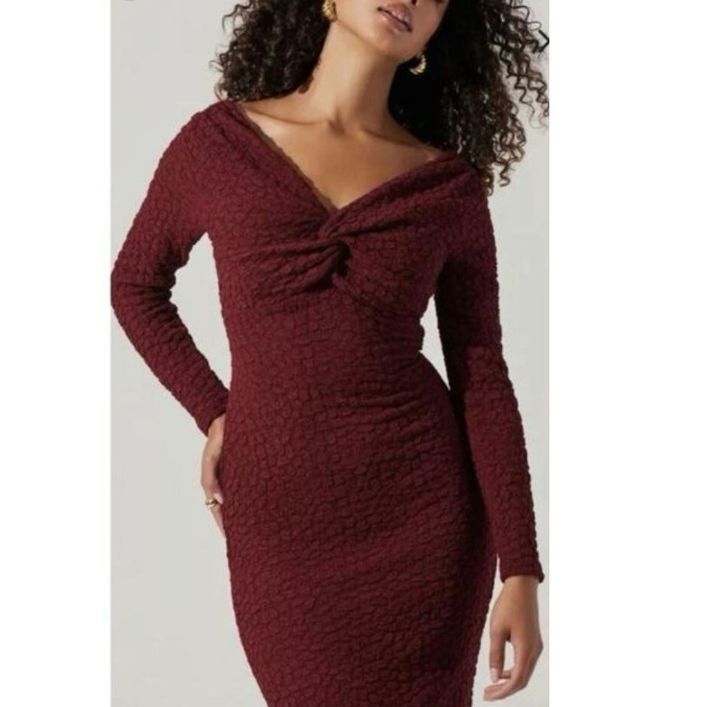 ASTR The Label Textured Knot-Front Off-The-Shoulder Long-Sleeve Midi Dress Anthropologie