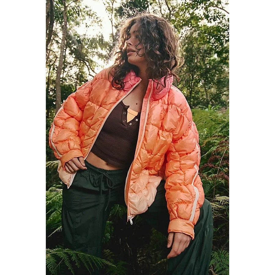 New FREE PEOPLE Scrunchy Glossy Printed Pippa Packable Puffer Jacket $228 SMALL