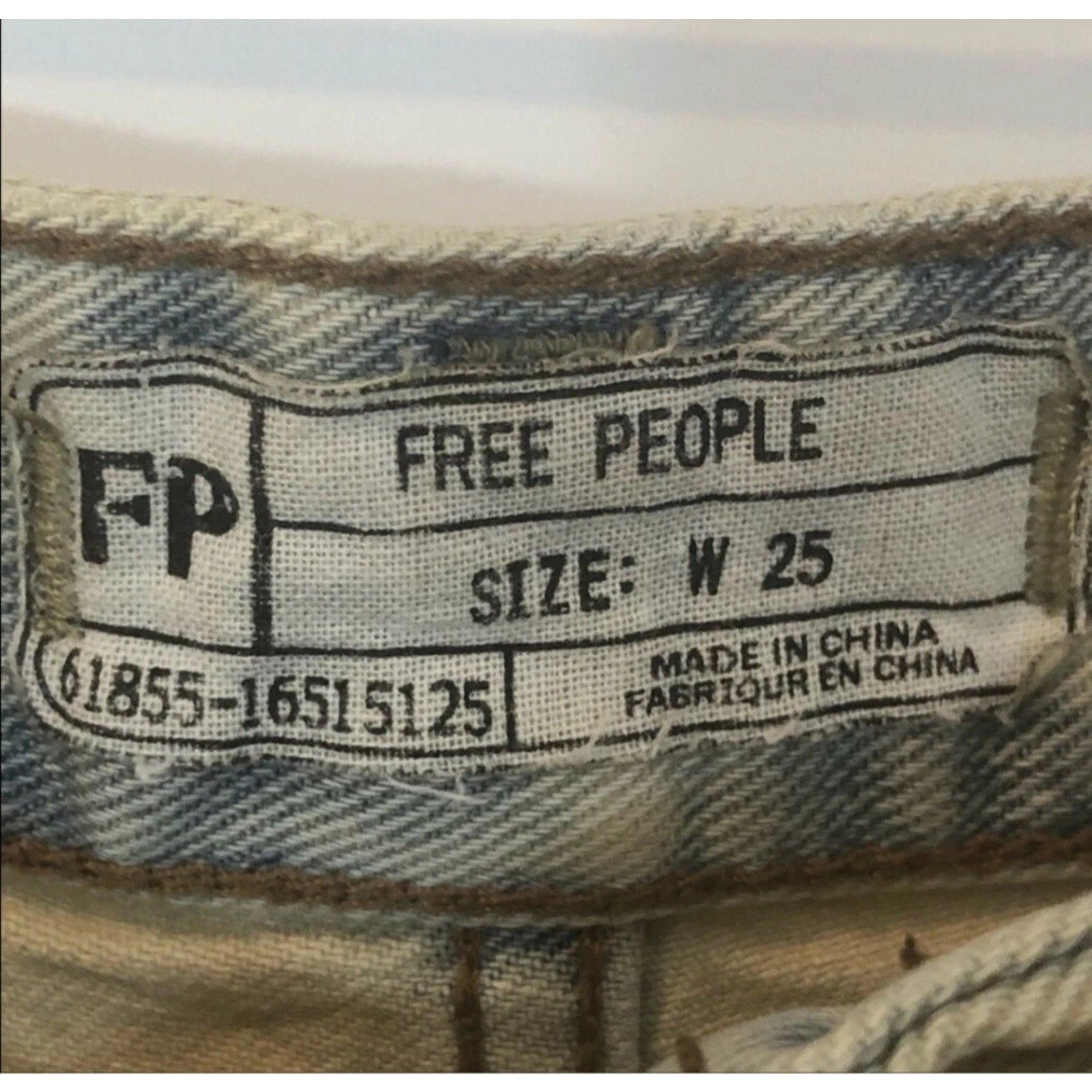 New Free People Camo Cut Off Studded Denim Jean Shorts $98 Size 25 Frayed