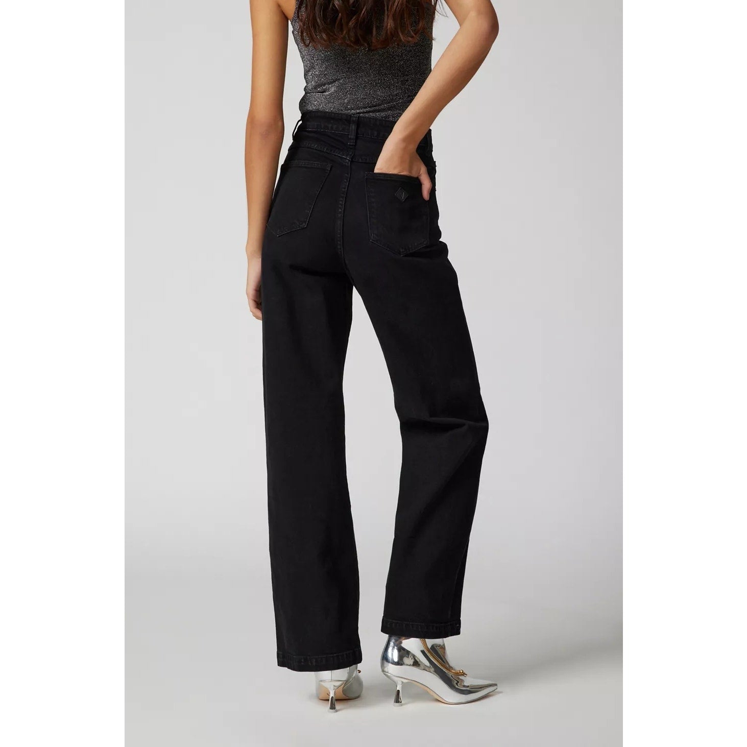 New URBAN OUTFITTERS High & Wide Jean by Abrand $128 SIZE 26 Dead Of Night