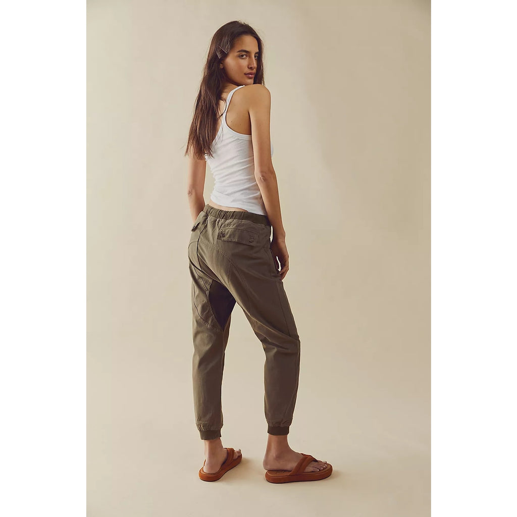 New Free People x OneTeaspoon Cargo Cadet Jogger Pants $158 SIZE 26 Green Khaki