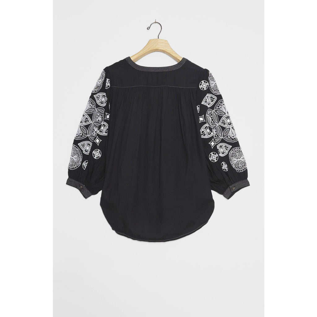 New Anthropologie Remy Embroidered Blouse $148 SMALL Navy Blue Geo Retro Boho