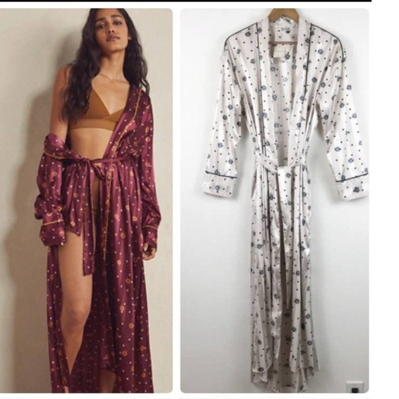 New Free People Pajama Party Silky Floral Robe $148 IVORY COMBO X-Small