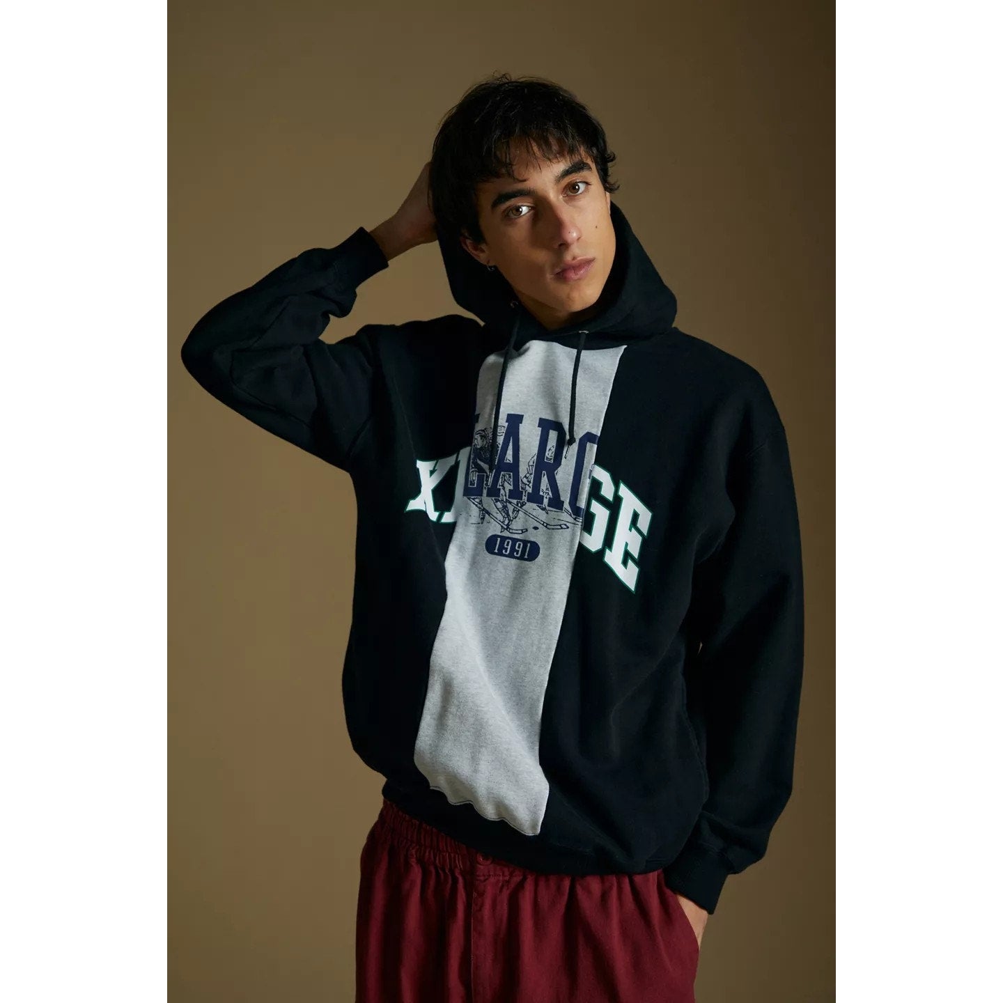 New Urban Outfitters by XLARGE Patchwork Hoodie Sweatshirt $105 Size Medium