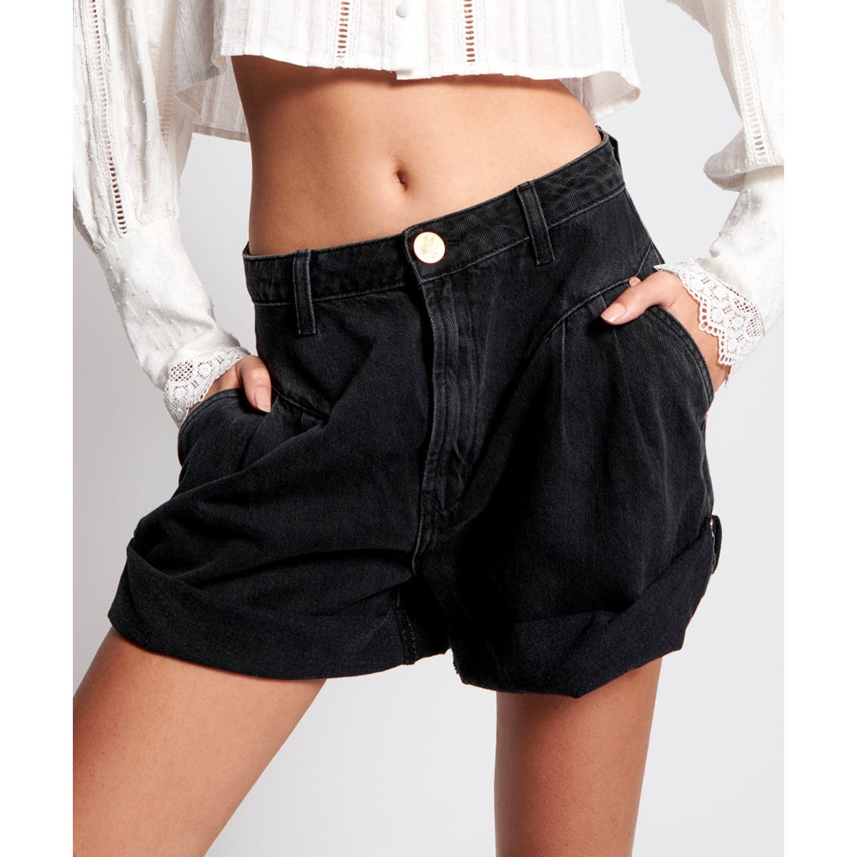 New FREE PEOPLE One Teaspoon Streetwalkers High-Waist Shorts $130 SIZE 24 Black