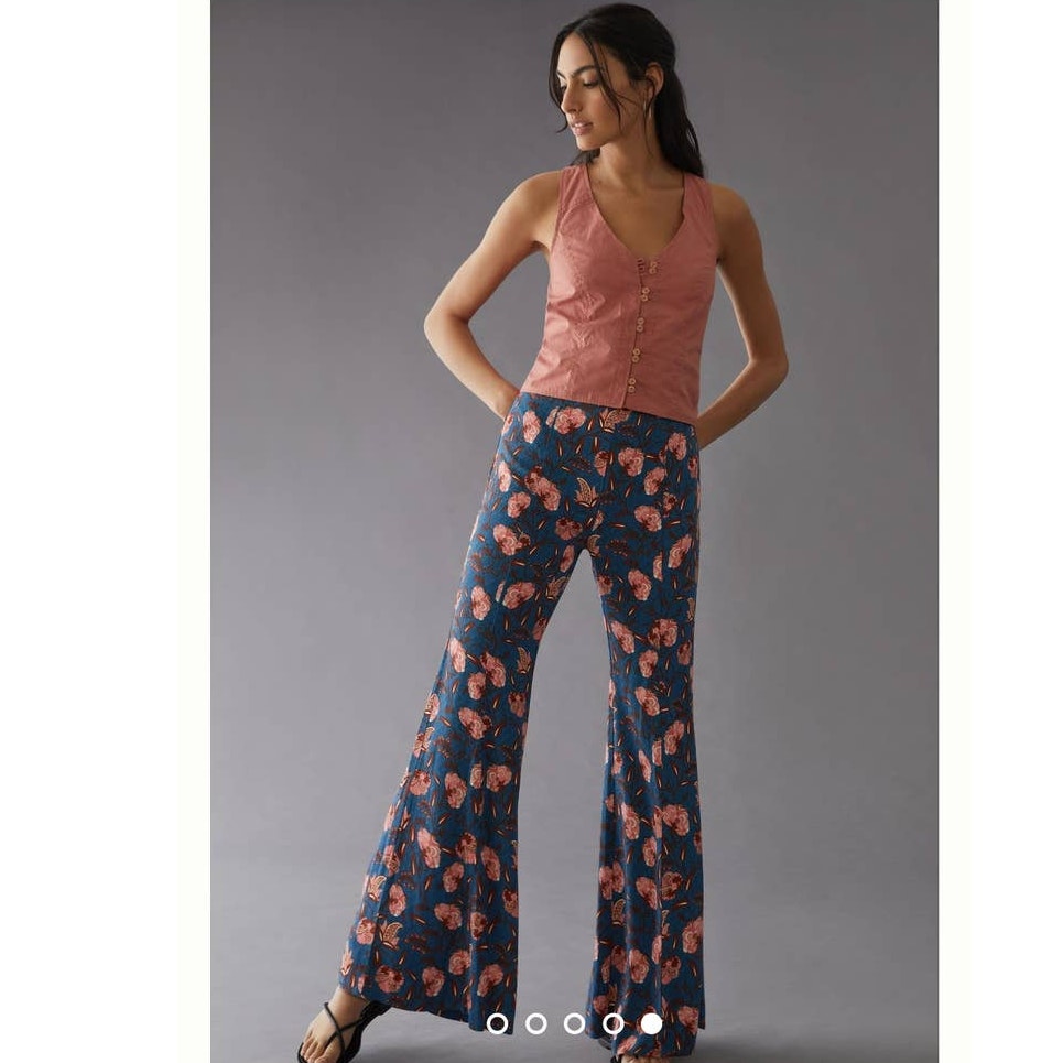 New By Anthropologie Drapey Flare Pants $120 SIZE 2 Blue Motif Pink Floral