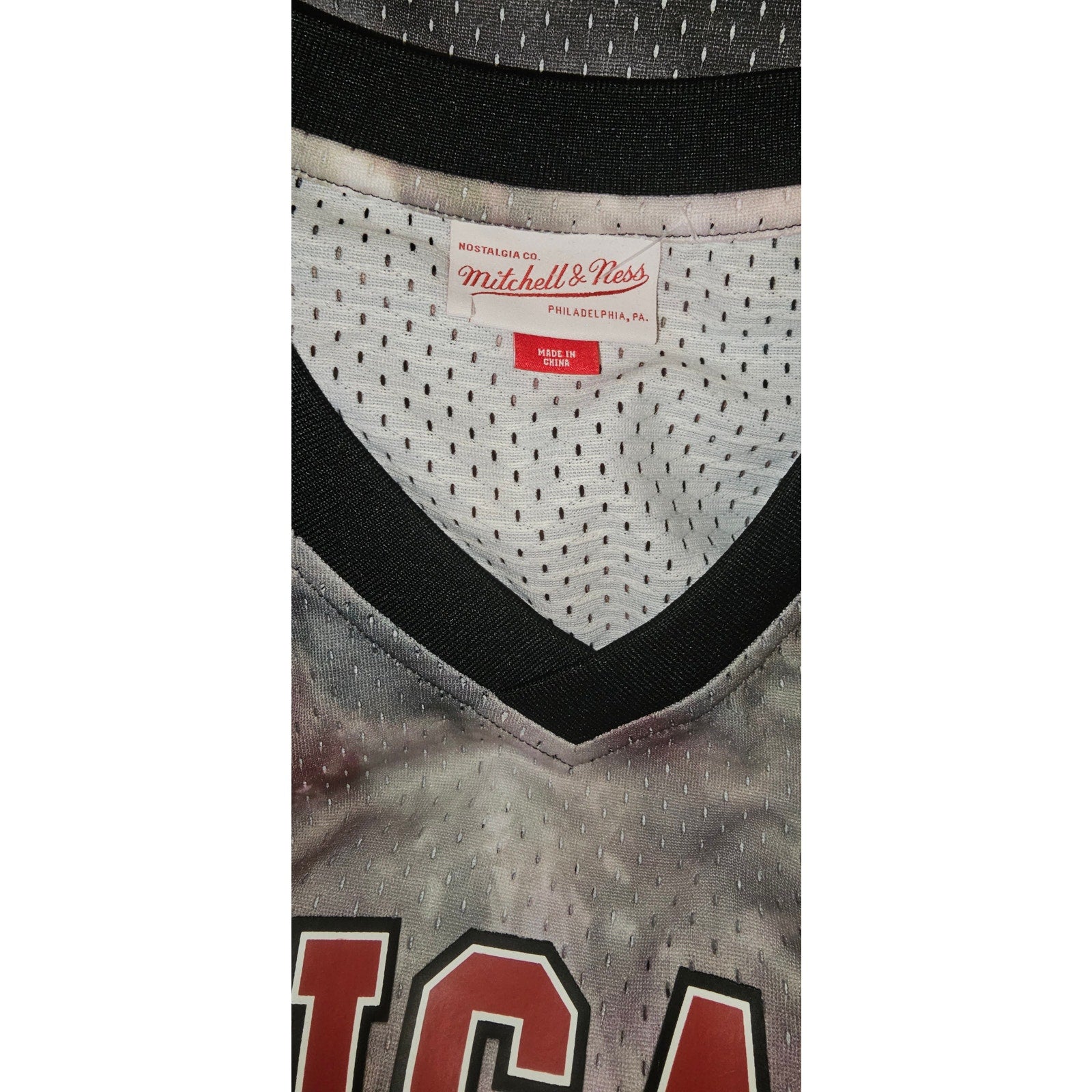 Mitchell & Ness Chicago Bulls Tie-Dye Mesh Jersey Tee Size Large Retro Mitchell & Ness