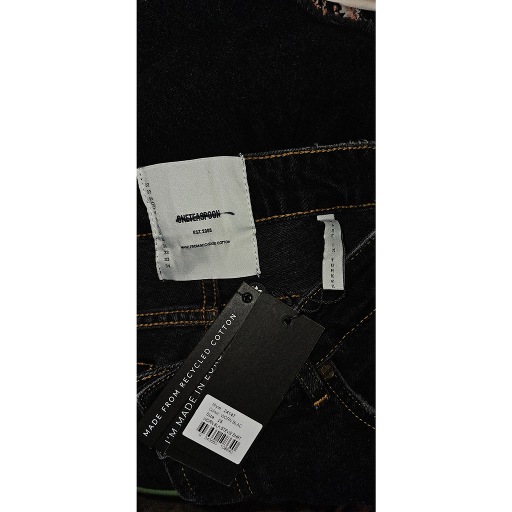 New Free People One Teaspoon Stevie’s Boyfriend Shorts $118 Size 25 Worn Black