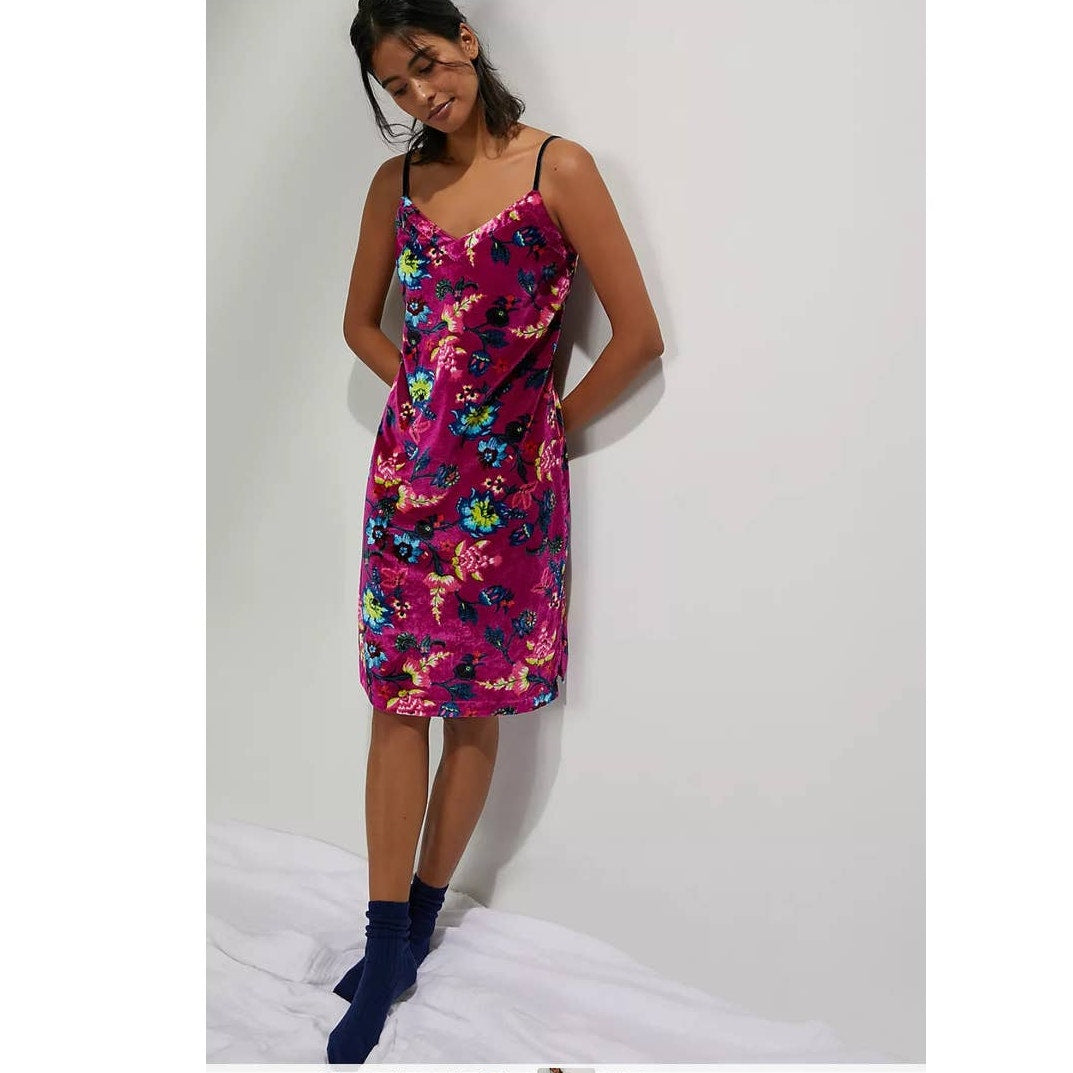 New Anthropologie Shania Floral Velvet Slip Mini Dress LOUNGE $138 XS Violet