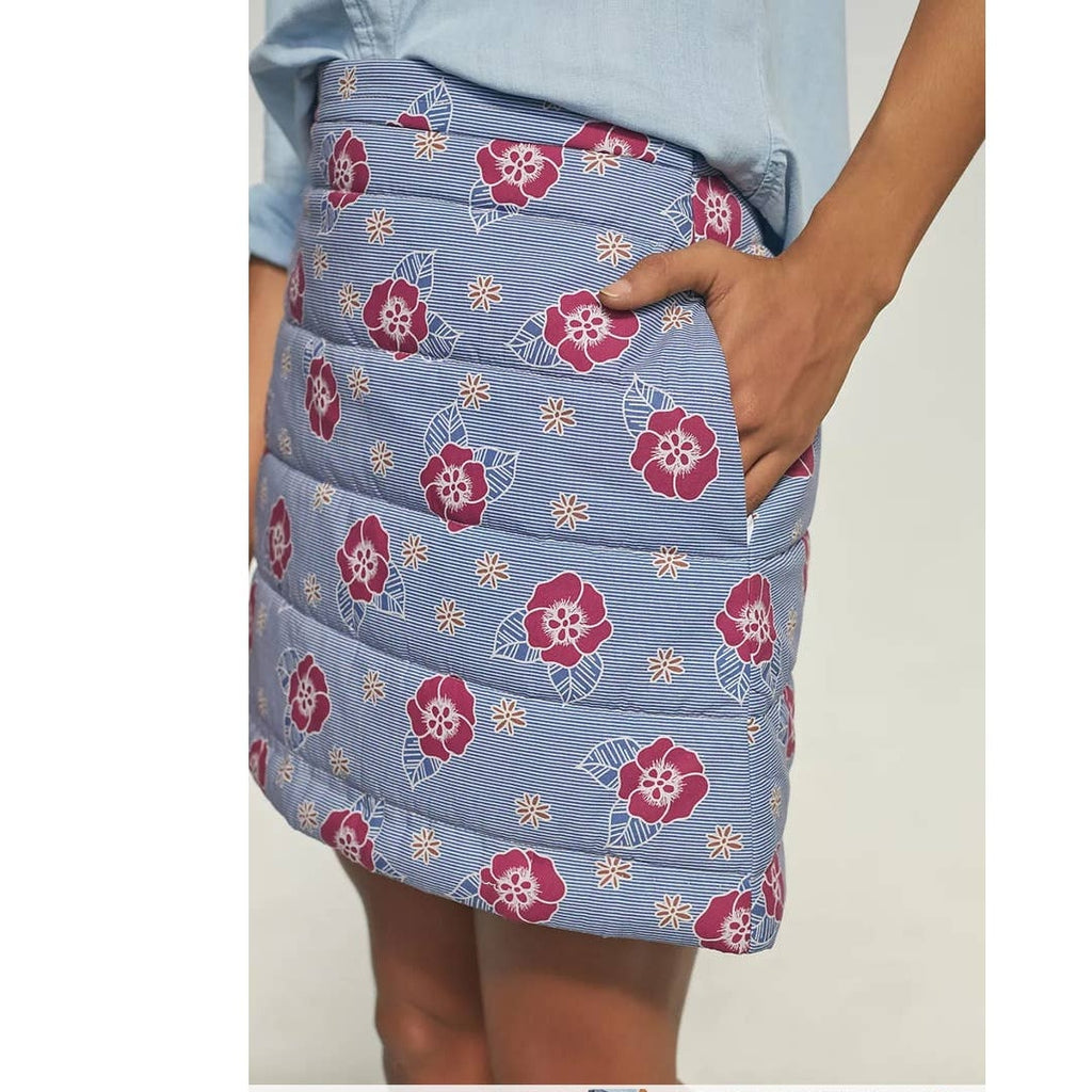 New Anthropologie Carleen Floral Quilted Mini Skirt $227 SMALL Blue