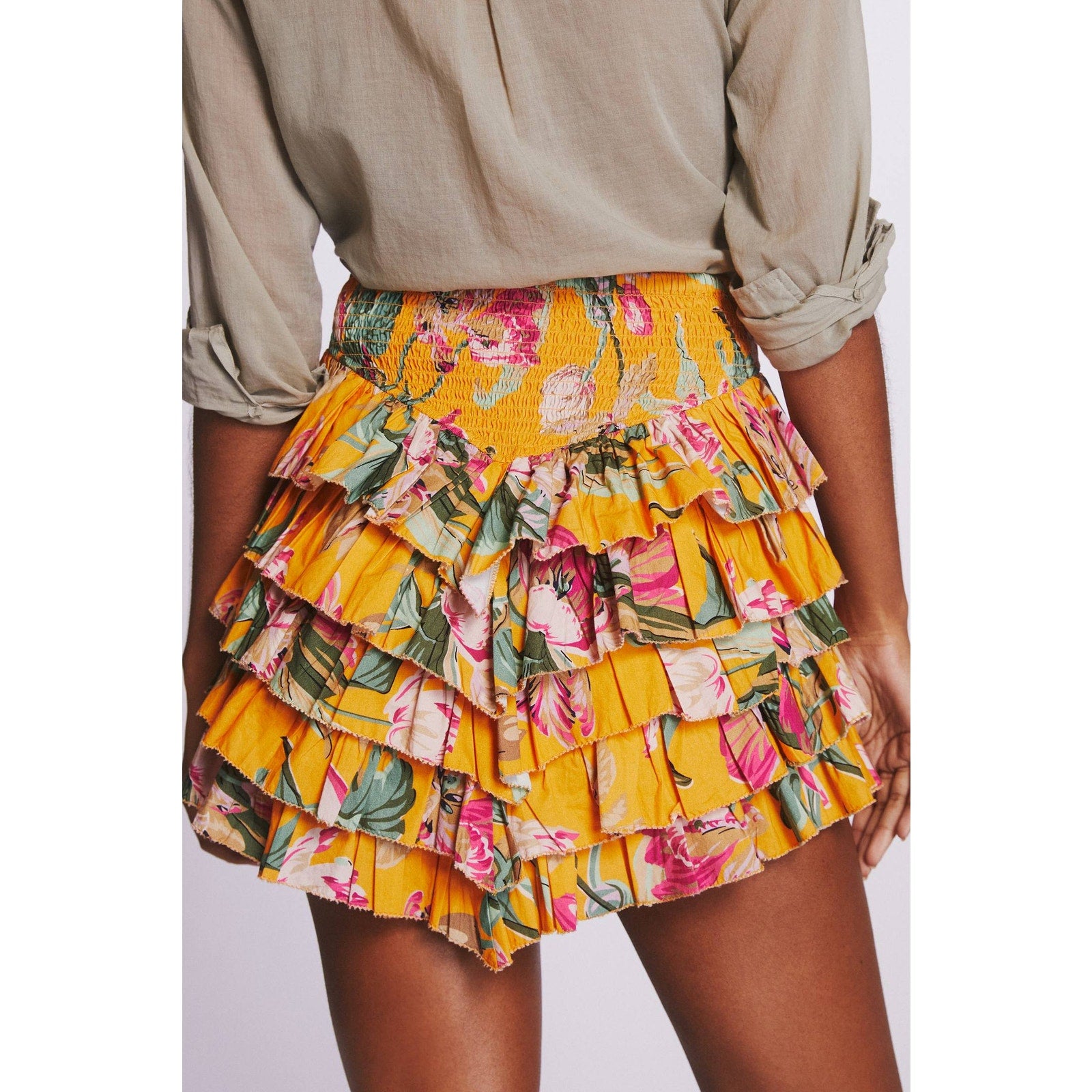 New Anthropologie LOVE THE LABEL Tiered Floral Mini Skirt $110  MEDIUM Yellow