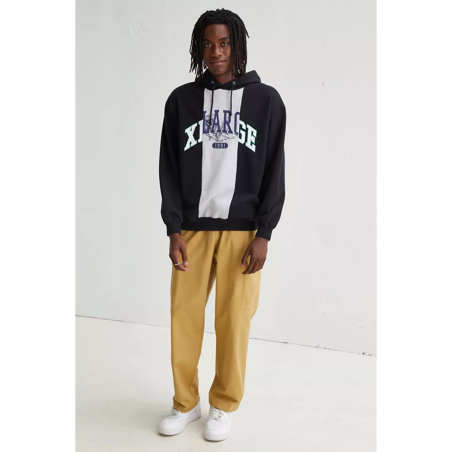 New Urban Outfitters by XLARGE Patchwork Hoodie Sweatshirt $105 Size Medium