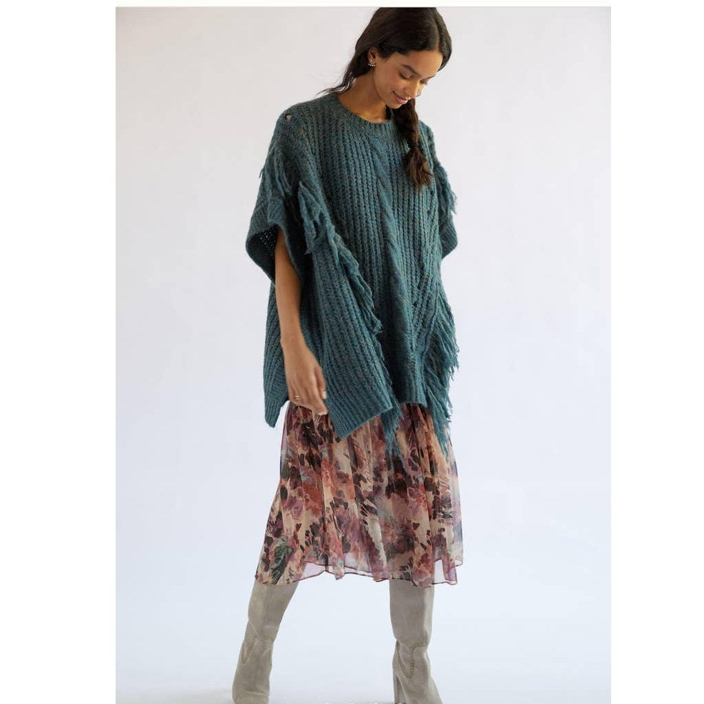 New Anthropologie Marled Fringe Cable Knit Poncho $120 ONESIZE Turquoise